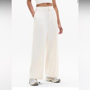 NWT Athleta Pinnacle trousers in bone